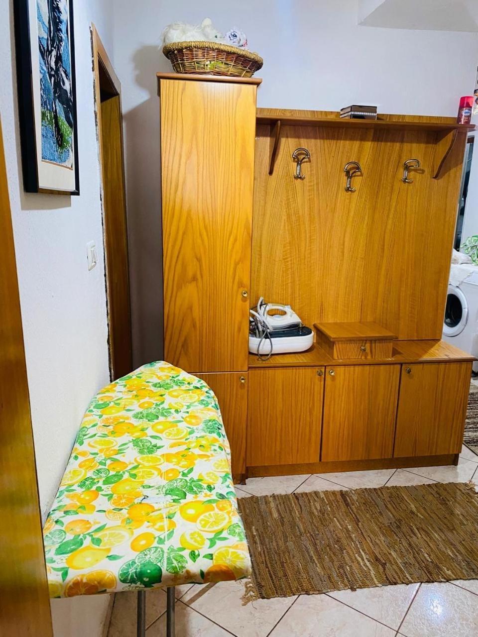 Hida Guest House Gjirokastër Extérieur photo